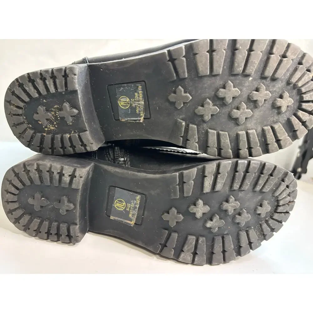 Unbranded black combat